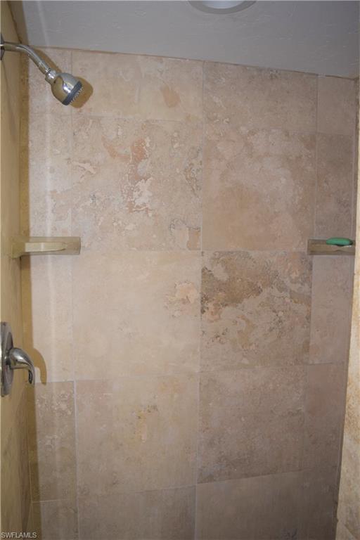 MEADOWLARK COVE - Residential