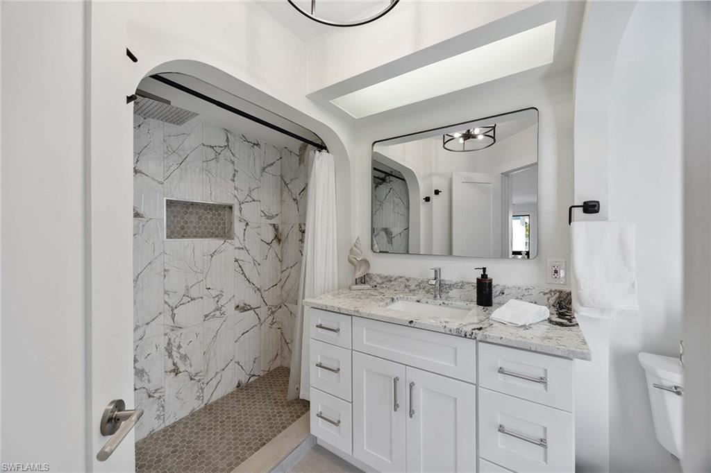 BAYVIEW ESTATES - Residential