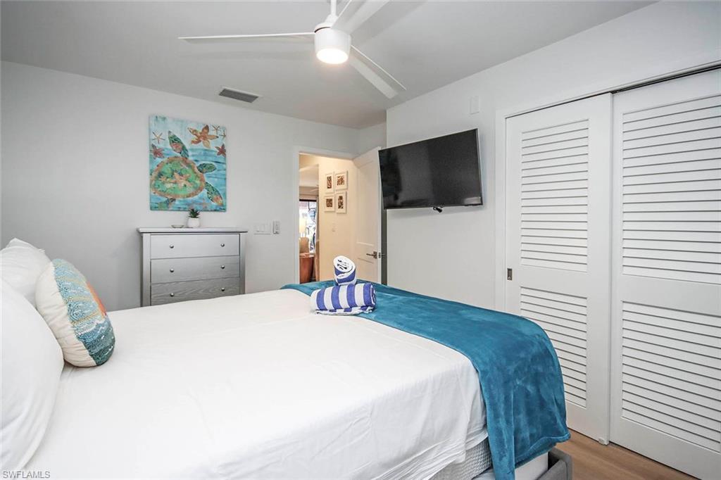 SANDALFOOT CONDOMINIUM - Residential