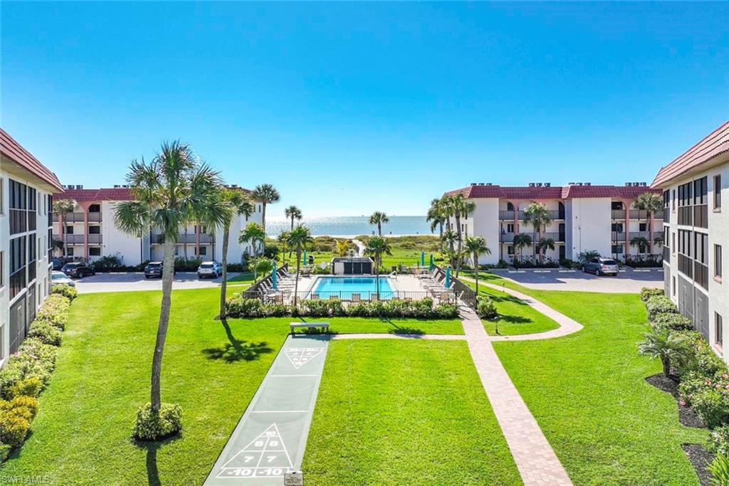 SANDALFOOT CONDOMINIUM - Residential