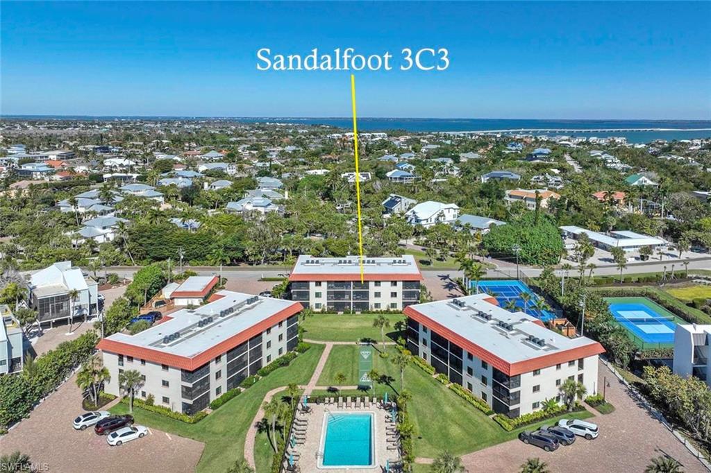 SANDALFOOT CONDOMINIUM - Residential