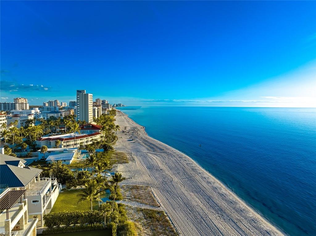 NAPLES PARK - Residential