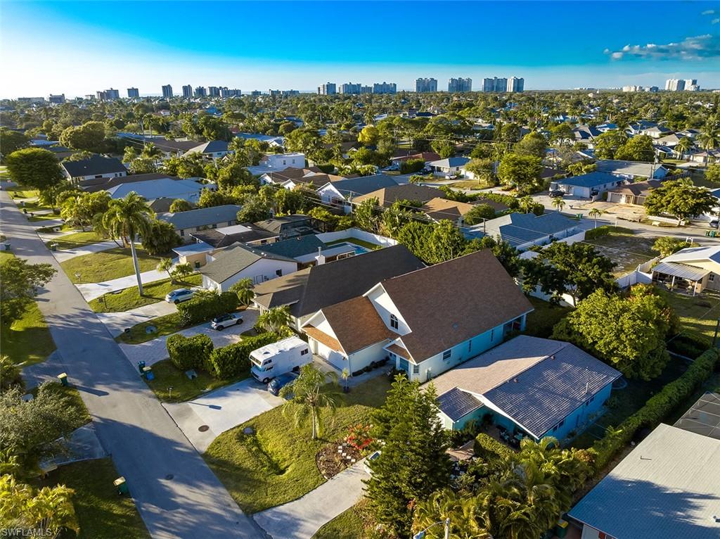 NAPLES PARK - Residential
