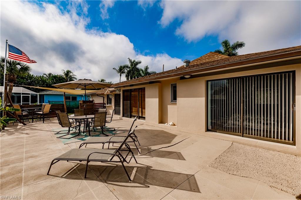 MARCO BEACH - Residential