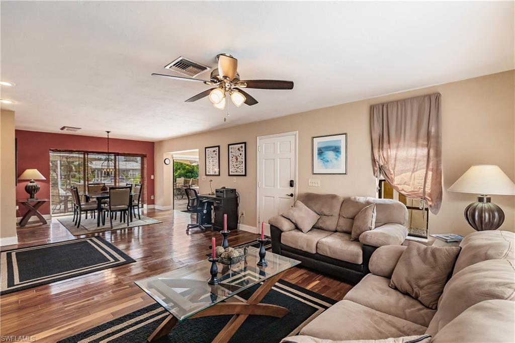 MARCO BEACH - Residential