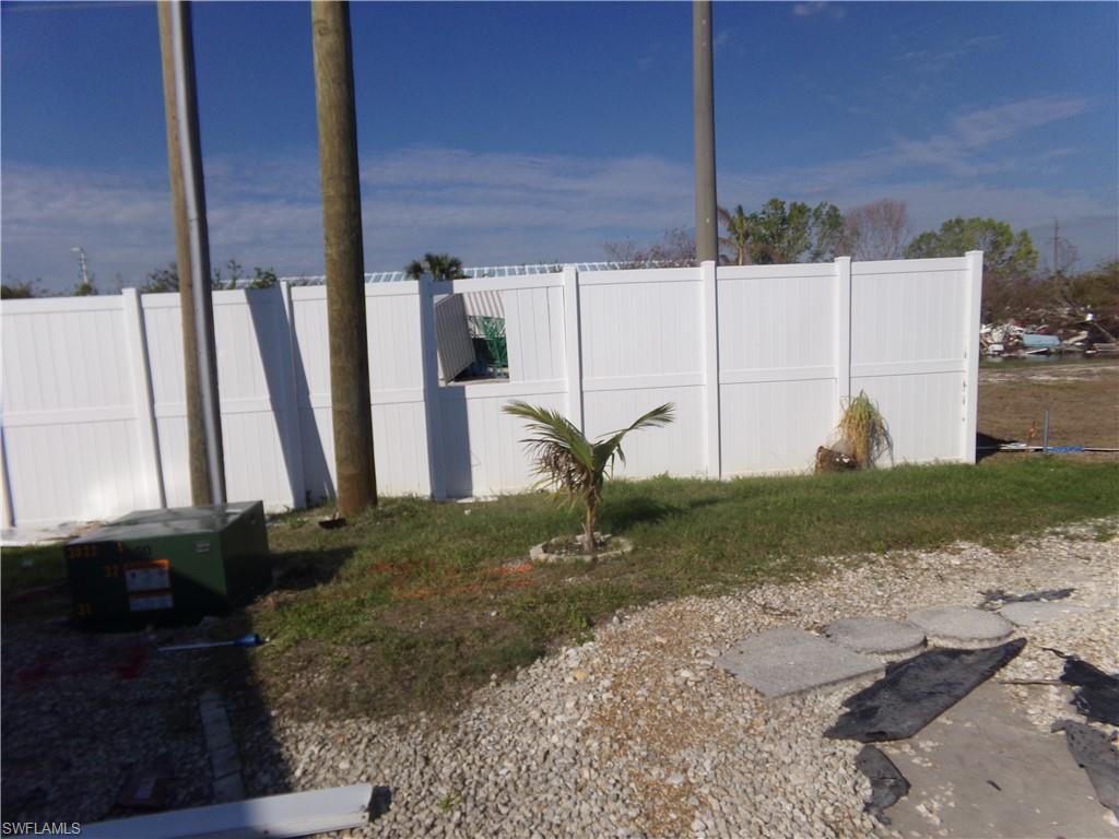 BAYSIDE ESTATES - Residential