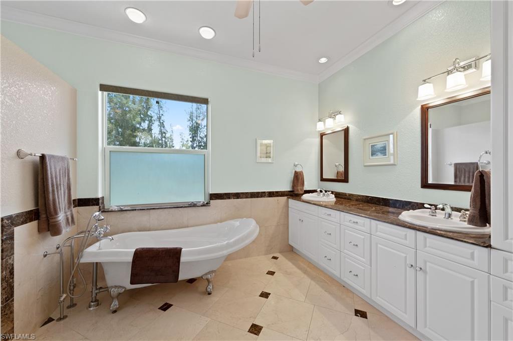 PIRATE HARBOR - Residential