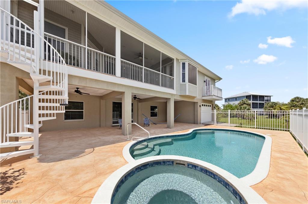 PIRATE HARBOR - Residential