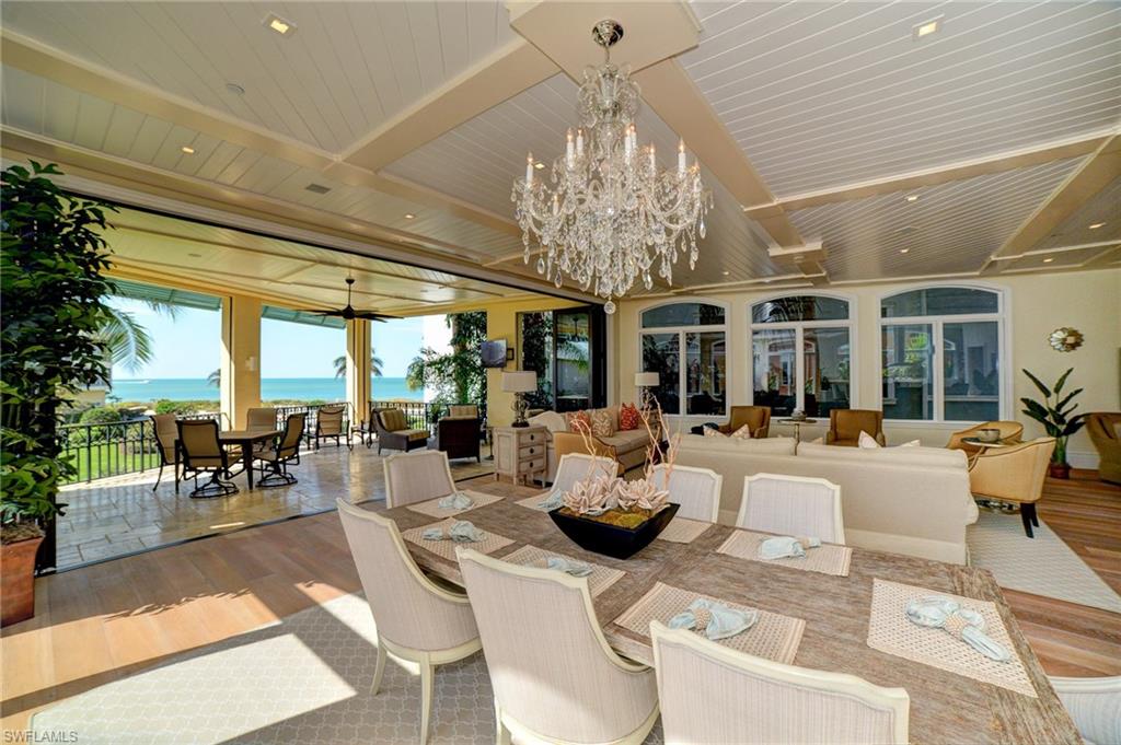 BAREFOOT BEACH - Residential