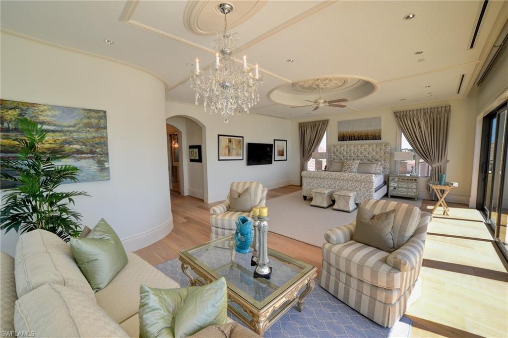 BAREFOOT BEACH - Residential