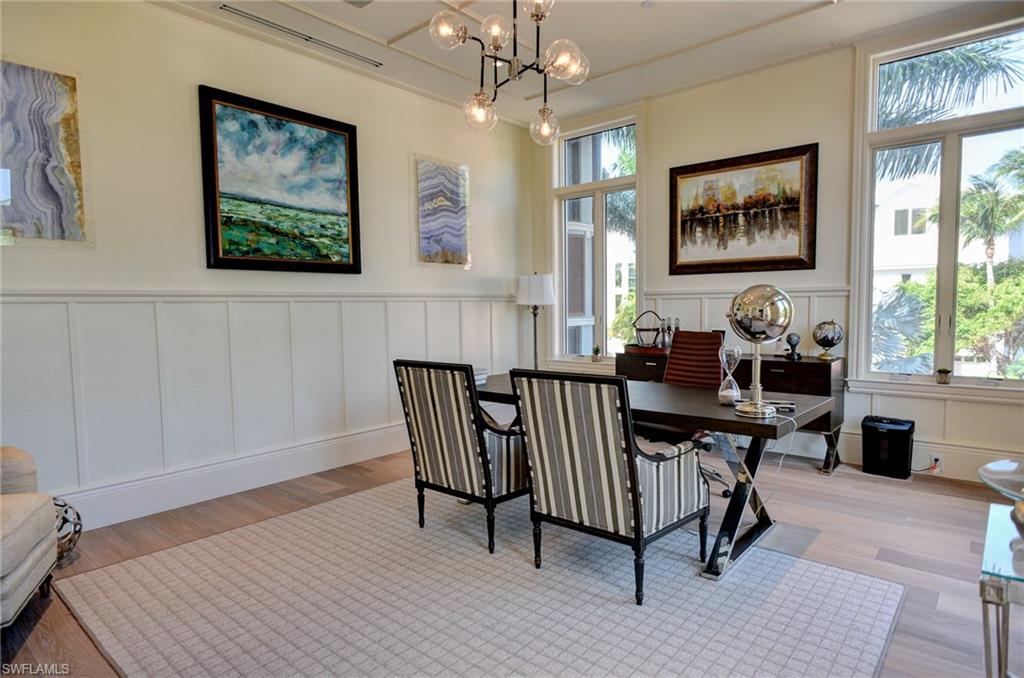 BAREFOOT BEACH - Residential