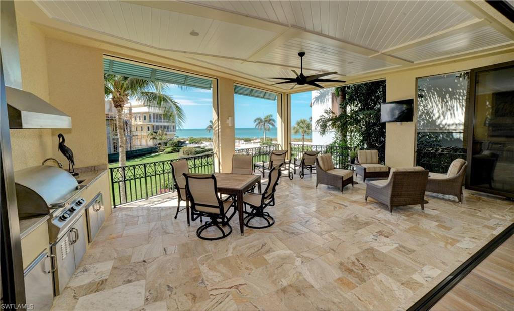 BAREFOOT BEACH - Residential