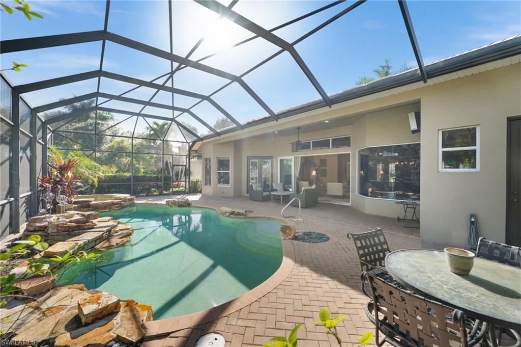 BELLE LAGO - Residential