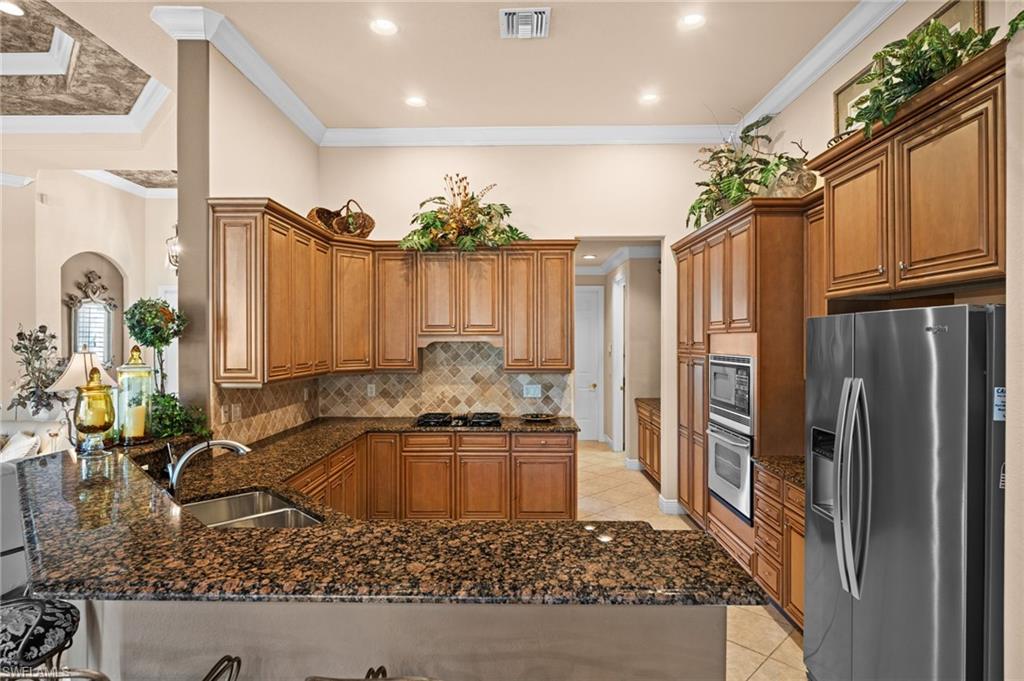 BELLE LAGO - Residential