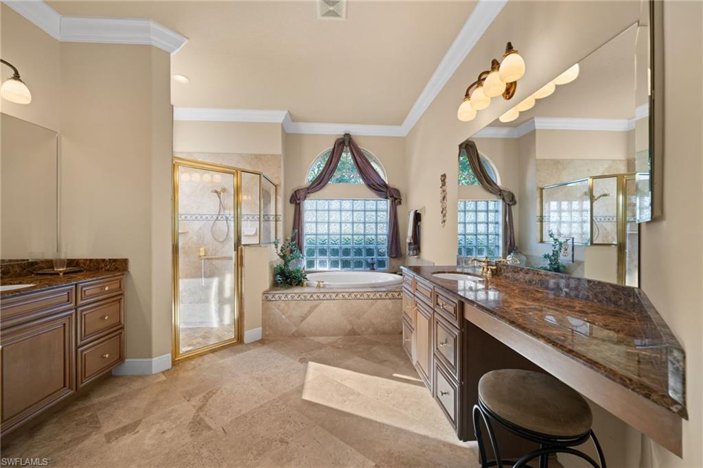 BELLE LAGO - Residential