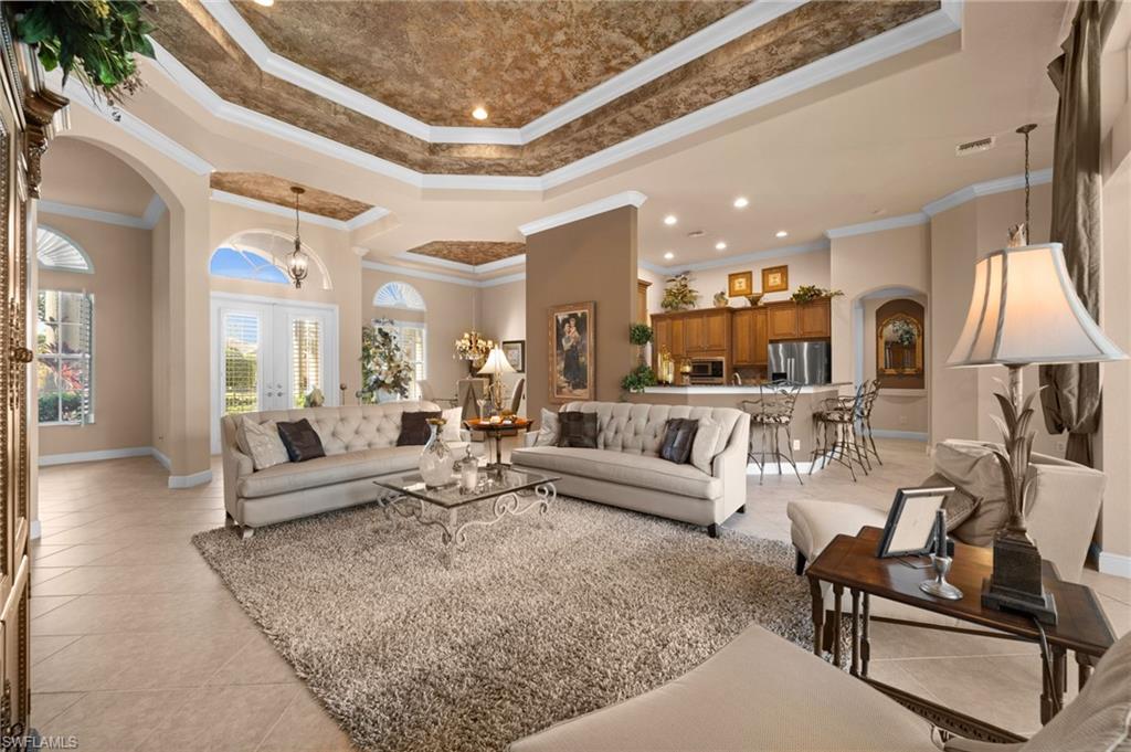 BELLE LAGO - Residential