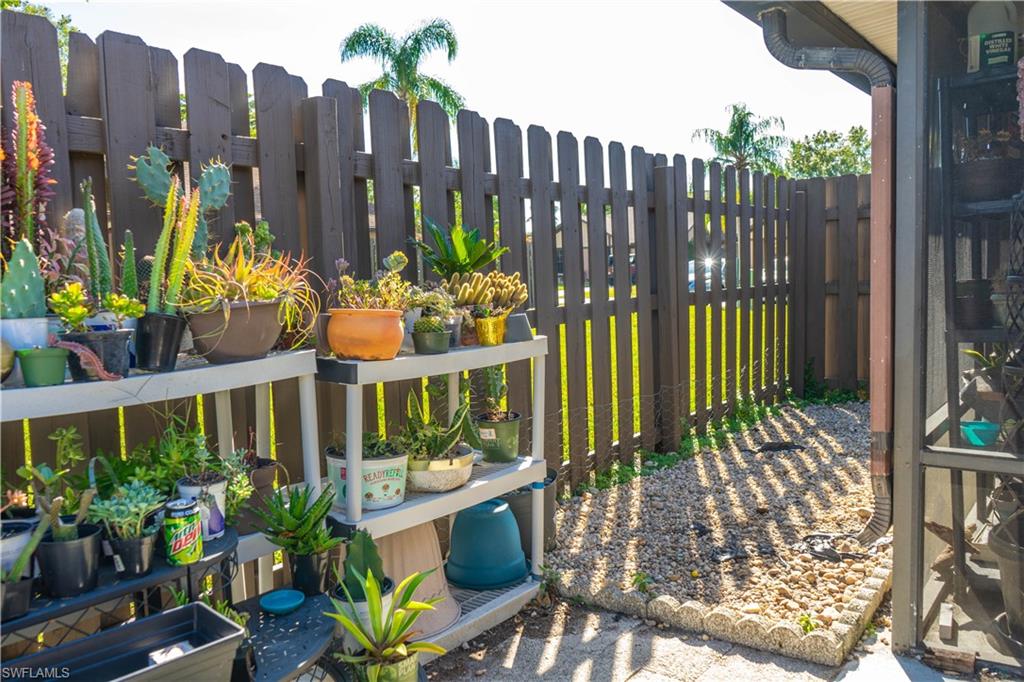 COMPASS POINT CONDO - Residential