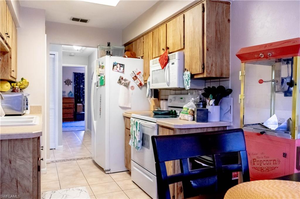 COMPASS POINT CONDO - Residential