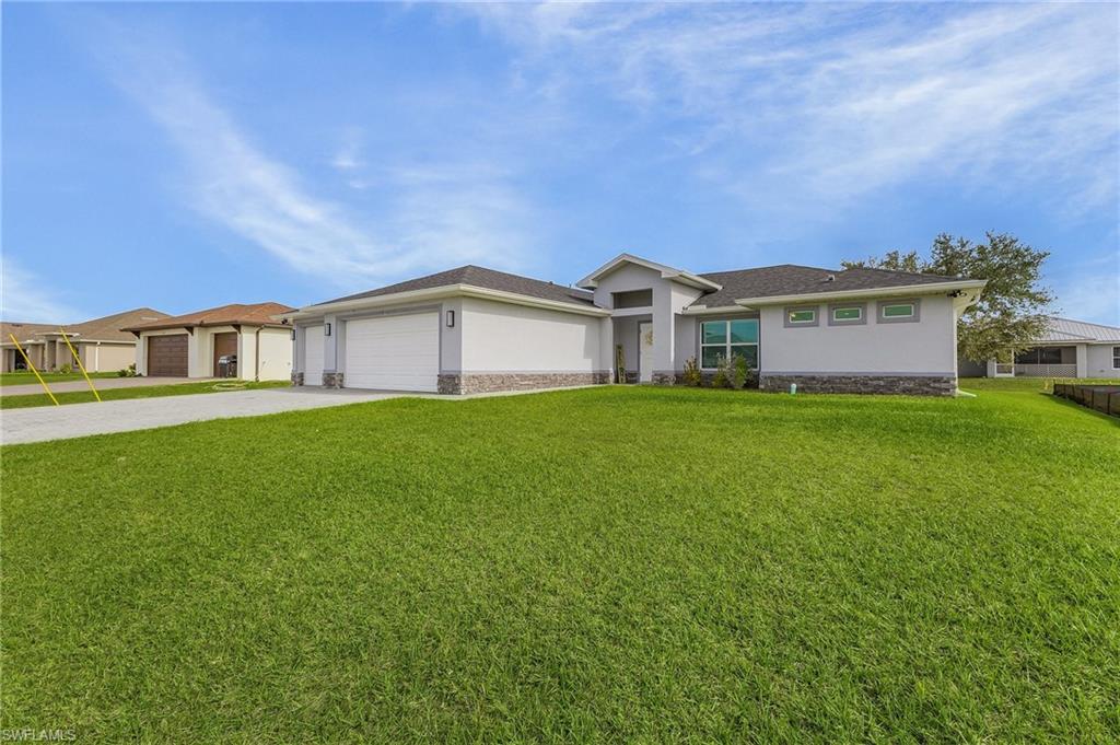 CAPE CORAL - Residential