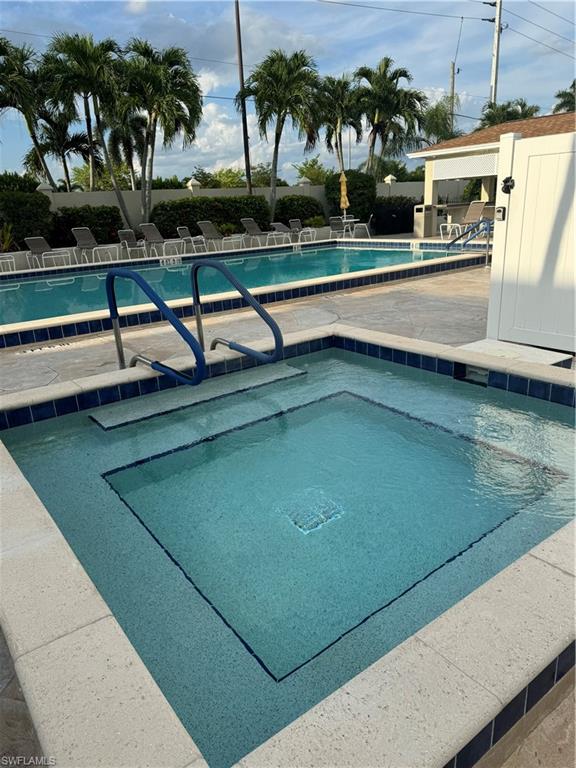 WINDJAMMER VILLAGE OF NAPLES - Residential