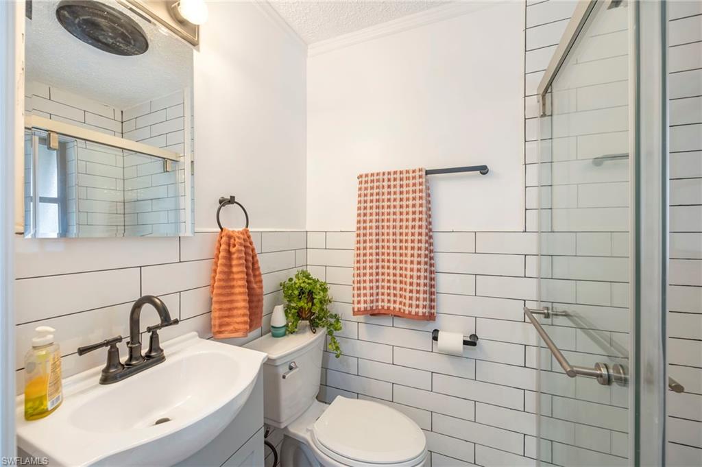 NAPLES HEIGHTS - Residential Lease