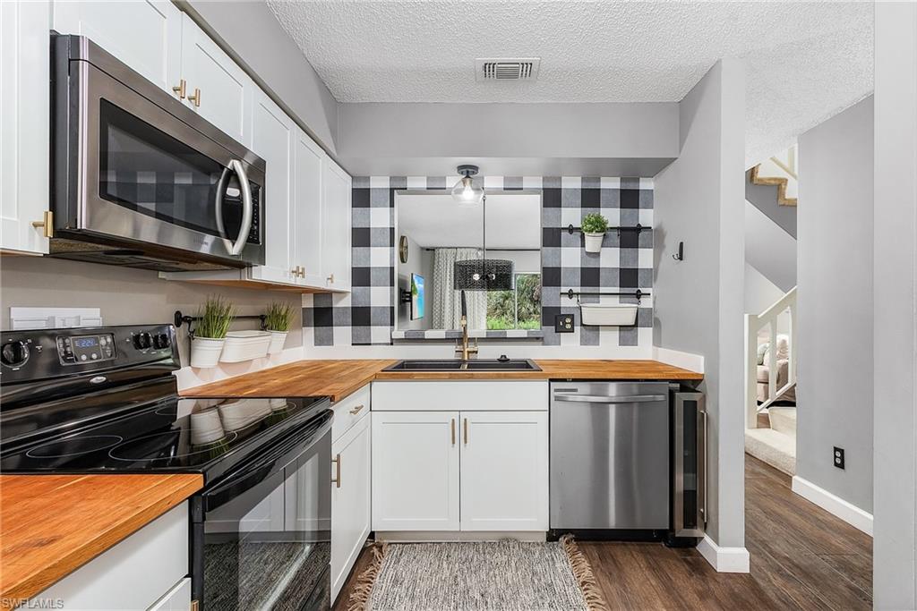 CYPRESS PLANTATIONS CONDO - Residential