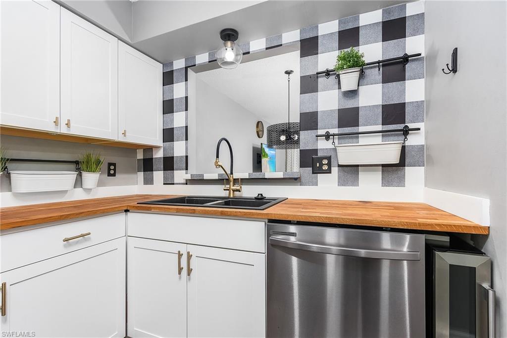 CYPRESS PLANTATIONS CONDO - Residential