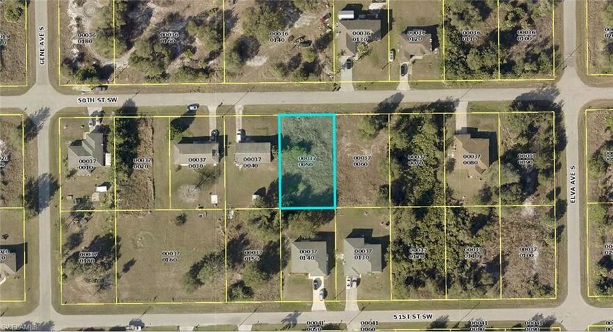 Single family lot looking for a new home.