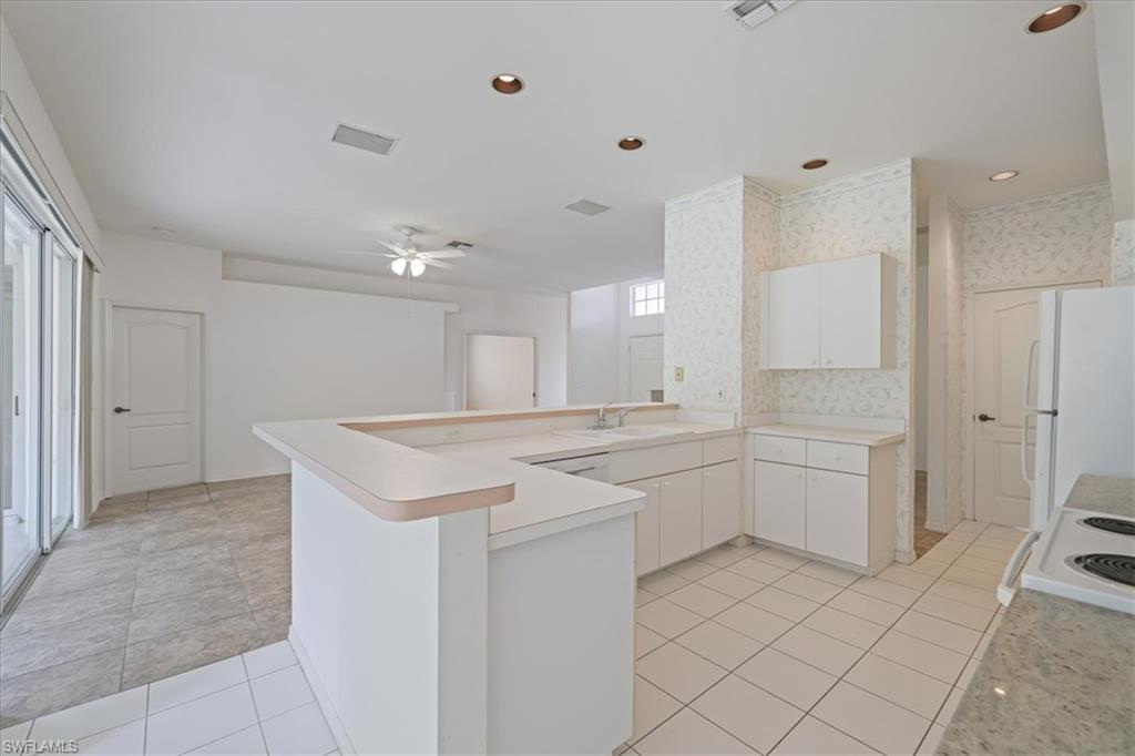 CROSS CREEK ESTATES - Residential