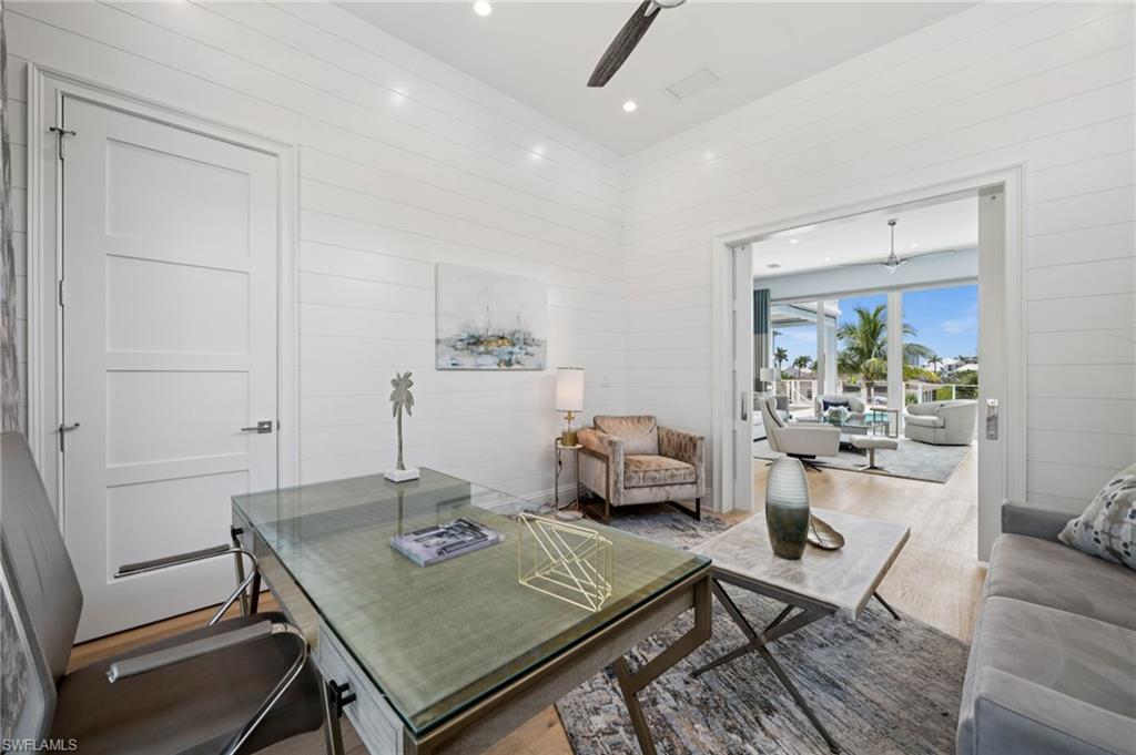 BONITA BEACH - Residential