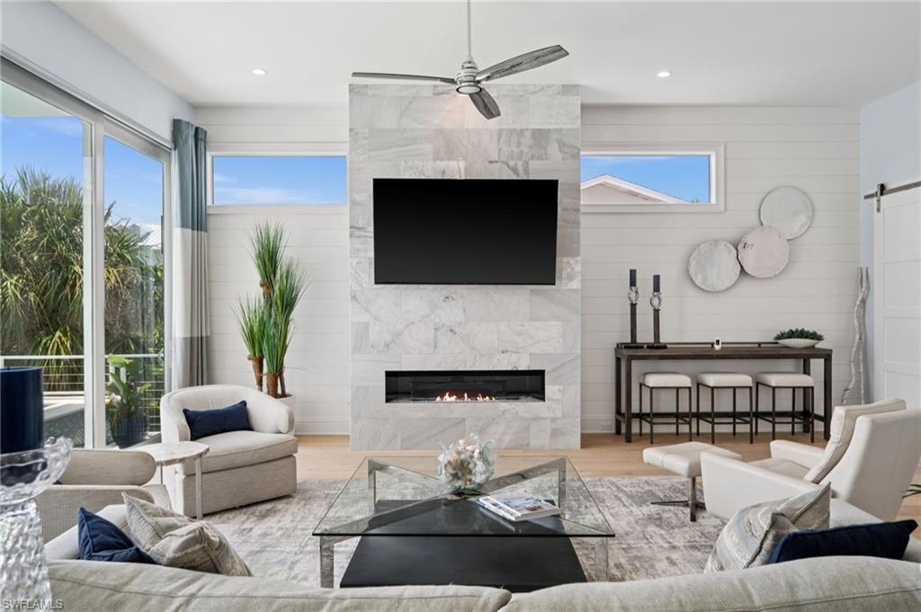 BONITA BEACH - Residential