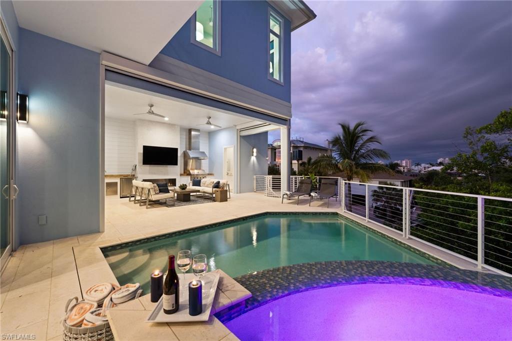 BONITA BEACH - Residential