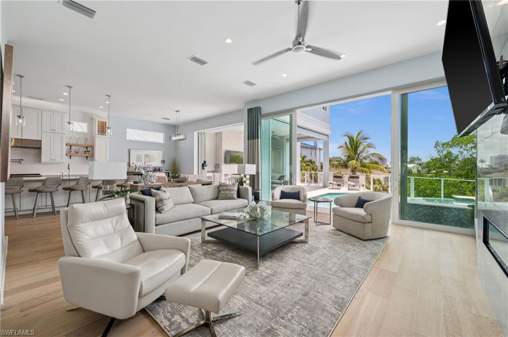 BONITA BEACH - Residential