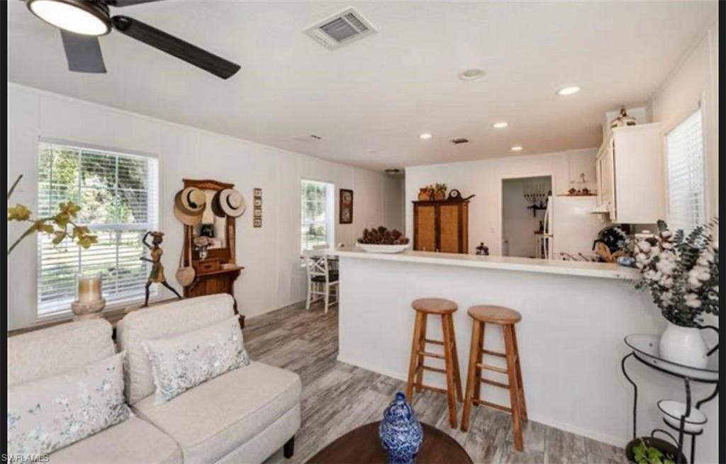 MOORE HAVEN - Residential