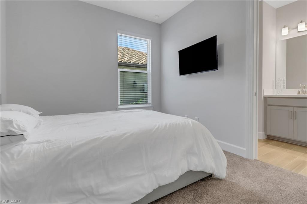 ESPLANADE BY THE ISLANDS - Residential Lease