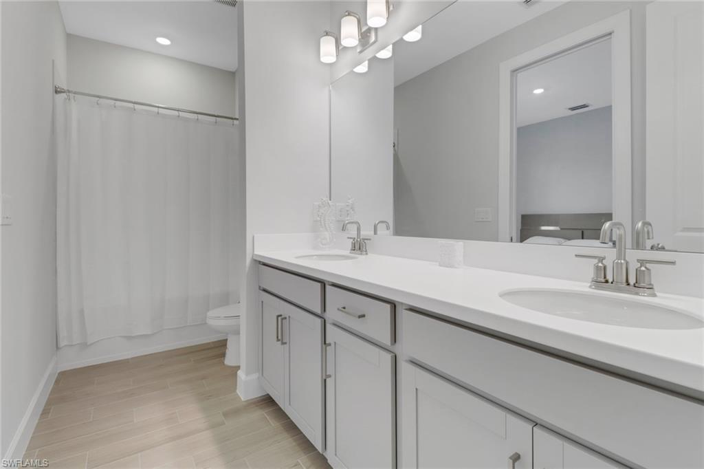 ESPLANADE BY THE ISLANDS - Residential Lease