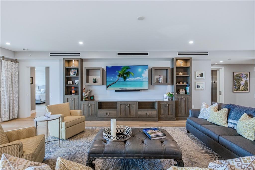 KALEA BAY TOWER 200 - Residential