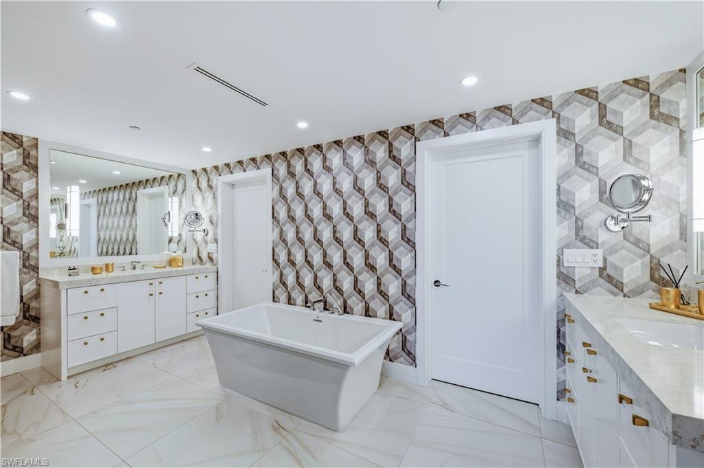 KALEA BAY TOWER 200 - Residential