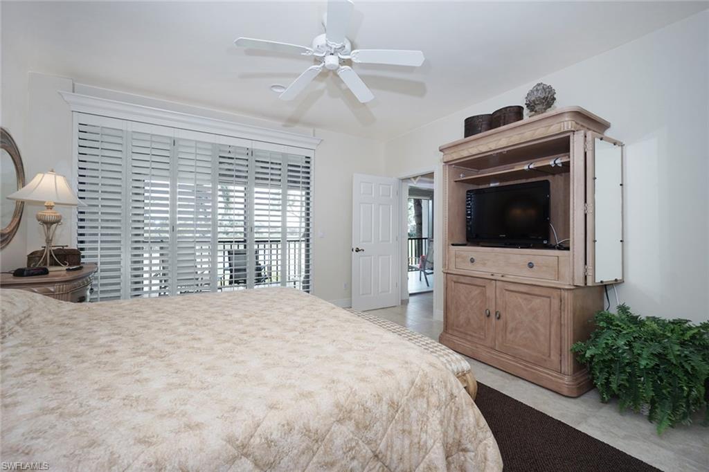 OAKWOOD CARRIAGE HOME - Residential