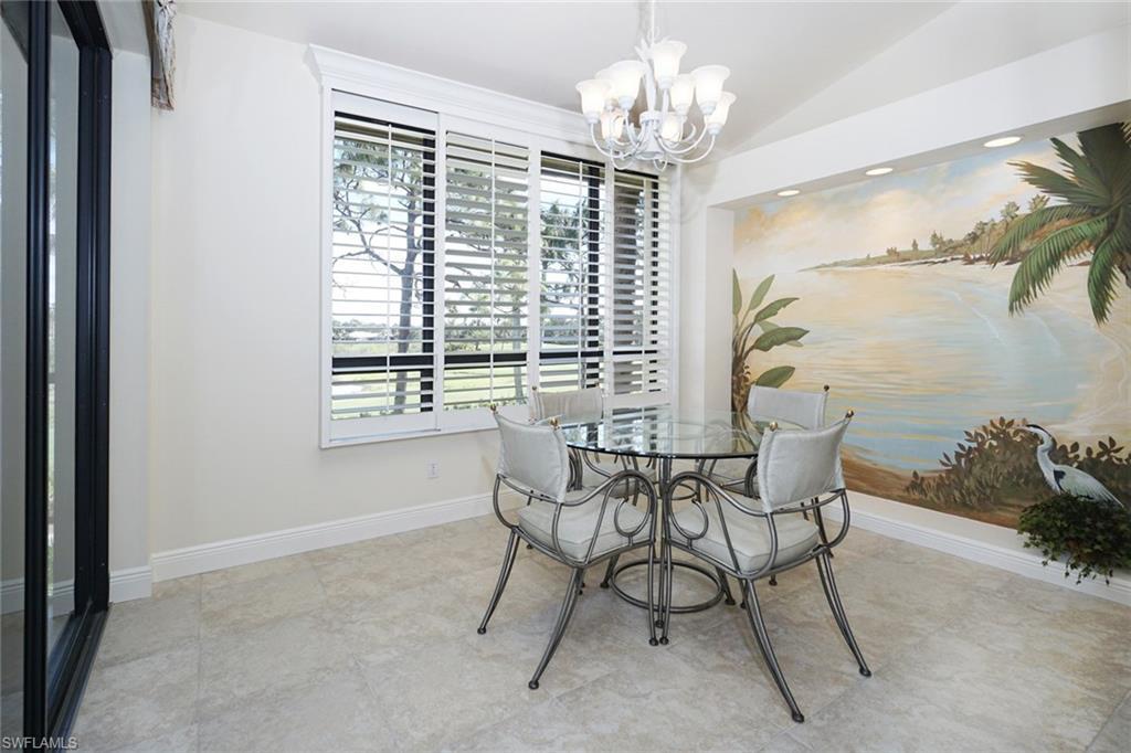 OAKWOOD CARRIAGE HOME - Residential