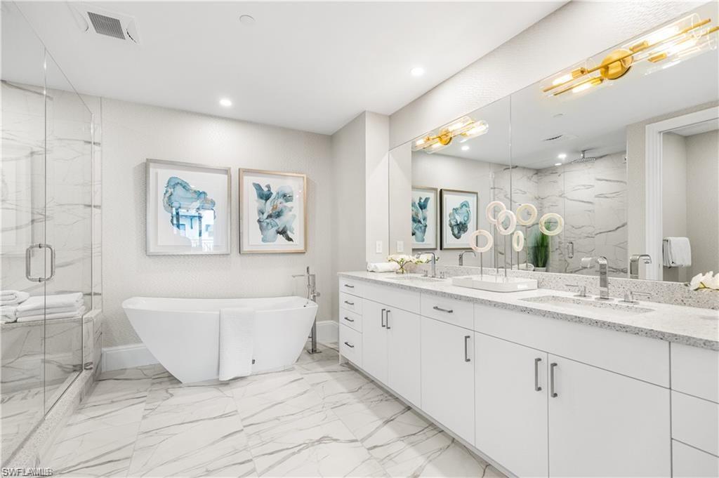 QUATTRO AT NAPLES SQUARE - Residential