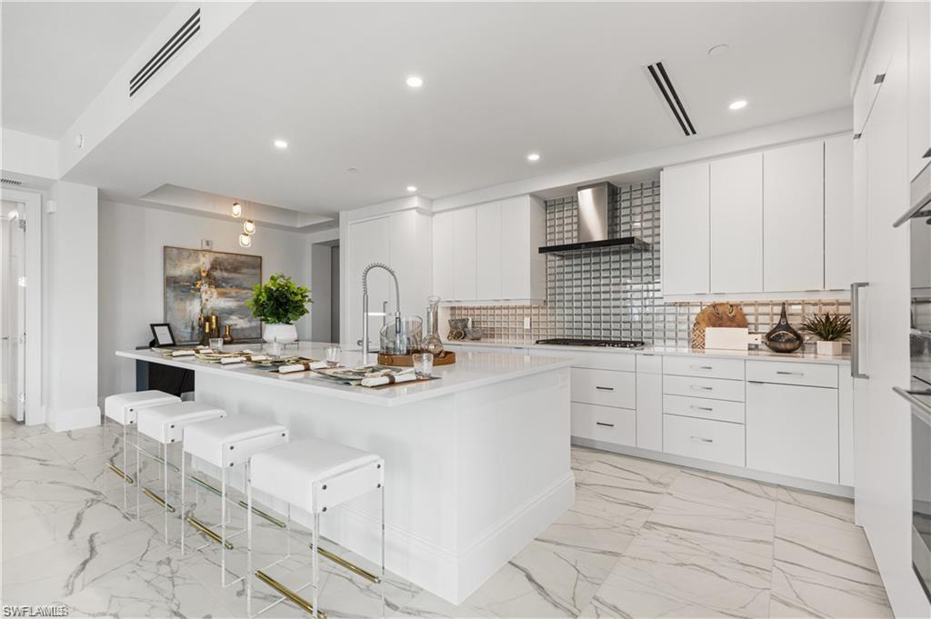 QUATTRO AT NAPLES SQUARE - Residential