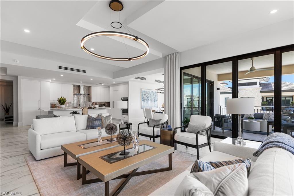 QUATTRO AT NAPLES SQUARE - Residential