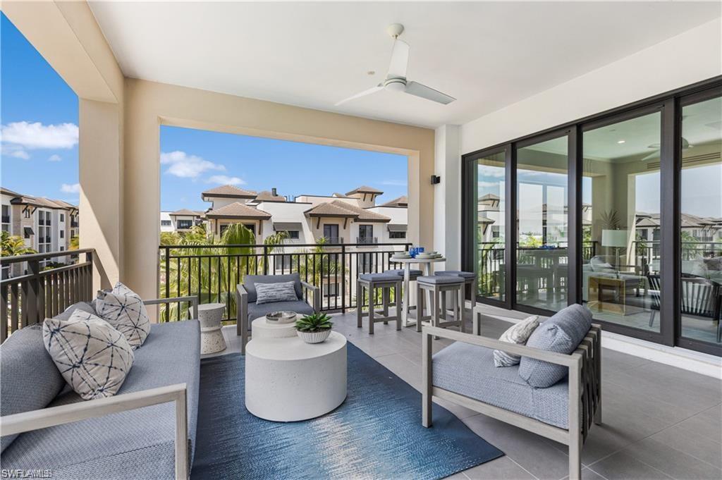 QUATTRO AT NAPLES SQUARE - Residential