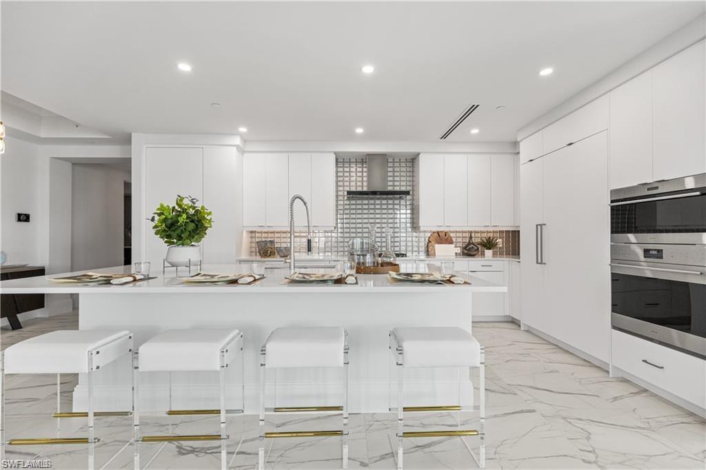 QUATTRO AT NAPLES SQUARE - Residential