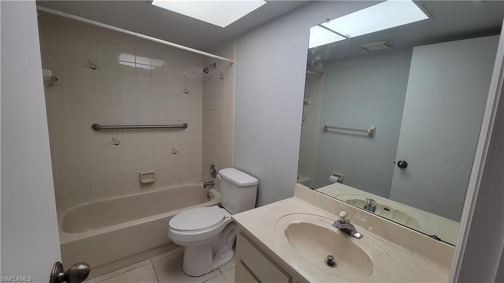 SUNNY PALMS WEST - Residential