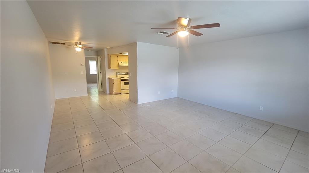 SUNNY PALMS WEST - Residential