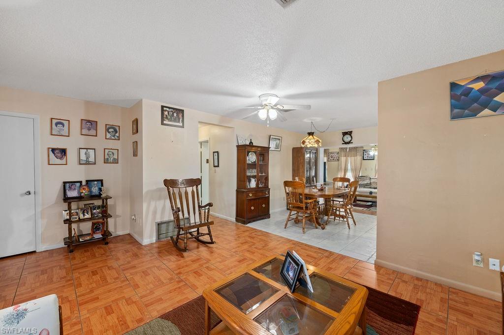 PARKWOOD - Residential