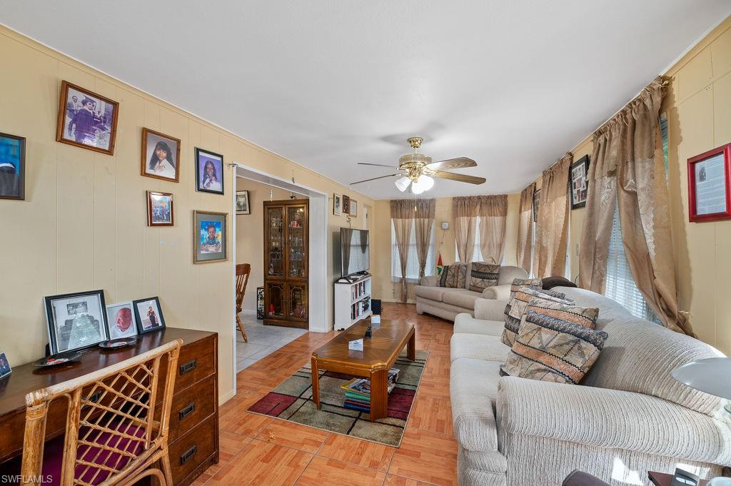 PARKWOOD - Residential