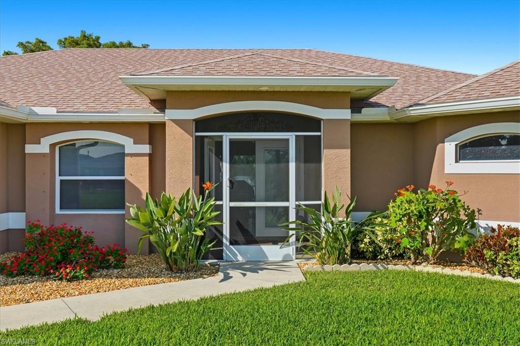 CAPE CORAL - Residential